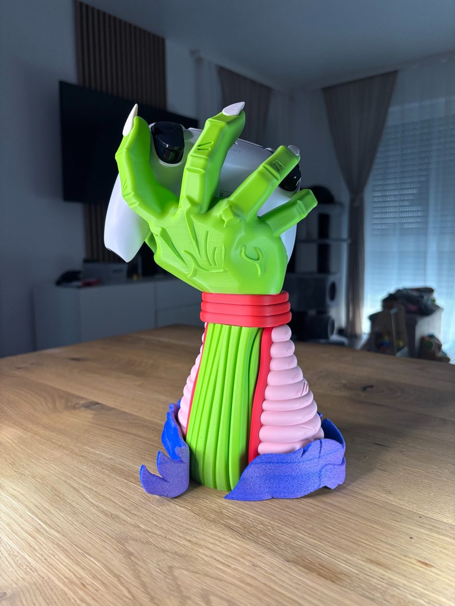 Piccolo - Controller Stand — photo 5
