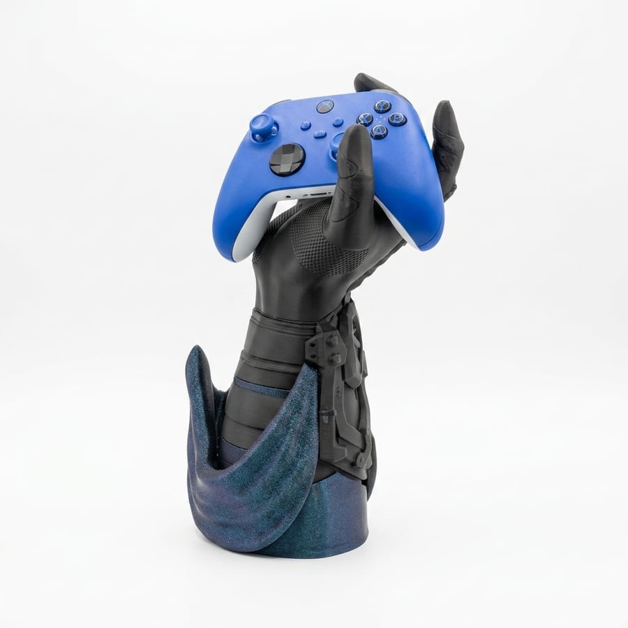 The Dark Knight Controller Stand — photo 2