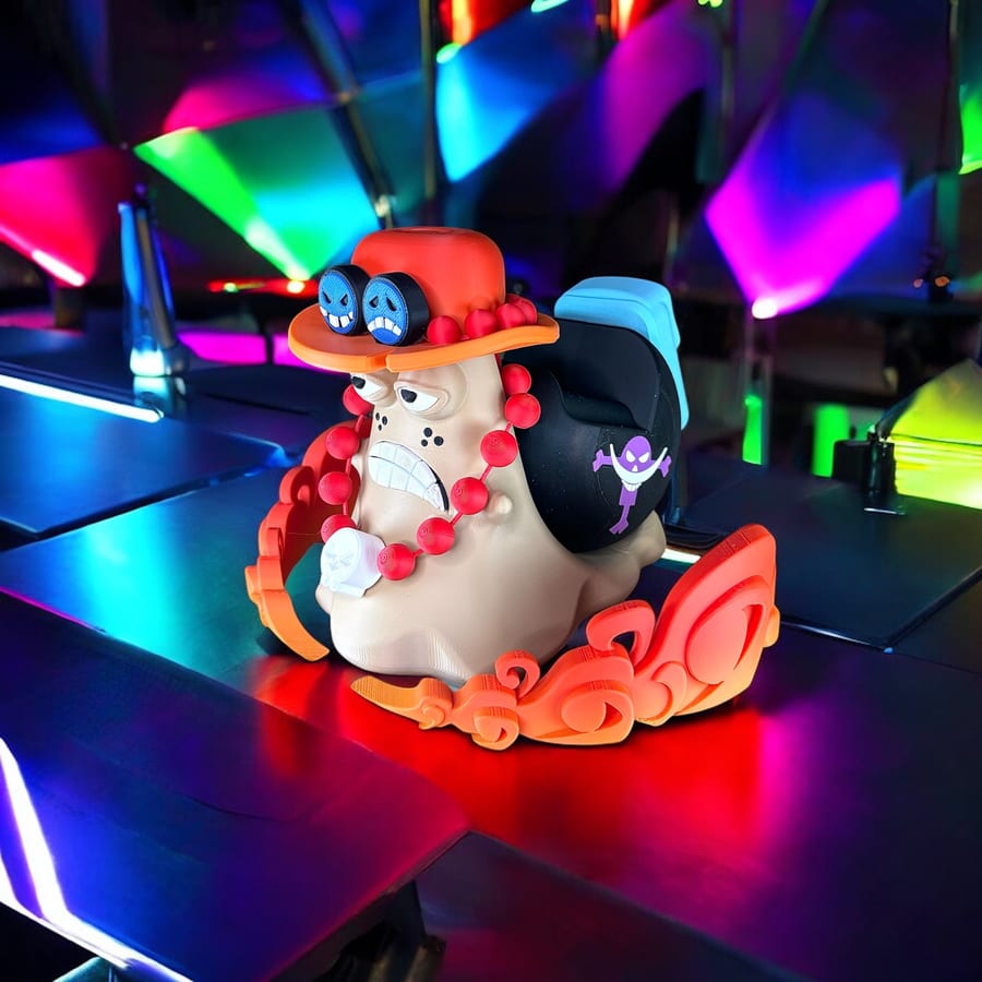Ace Snail- Controller Stand